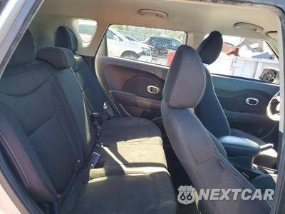 Zdjęcie 10 z 12 samochodu: 2015 KIA SOUL BASE VIN:KNDJN2A27F7775655 - miniatura