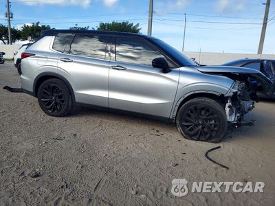 Czwarte zdjęcie samochodu z boku: 2023 MITSUBISHI OUTLANDER SEL VIN:JA4J3VA85PZ015378 - miniatura
