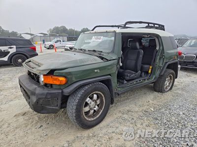2014 TOYOTA FJ CRUISER BASE JTEZU4BF9EK013910 - główne zdjęcie licytacji z USA - miniatura