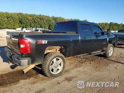 Trzecie zdjęcie samochodu z tyłu: 2014 CHEVROLET SILVERADO K2500 HEAVY DUTY LTZ VIN:1GC1KYE89EF138300 - miniatura
