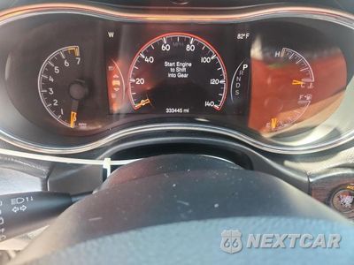 Zdjęcie 9 z 13 samochodu: 2014 JEEP GRAND CHEROKEE LAREDO VIN:1C4RJFAG7EC118104 - miniatura