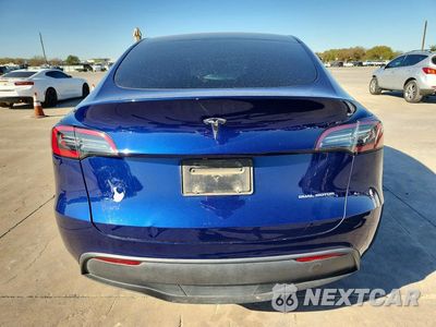 Zdjęcie 6 z 13 samochodu: 2023 TESLA MODEL Y VIN:7SAYGDEE2PA063963 - miniatura