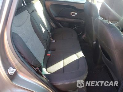 Zdjęcie 10 z 12 samochodu: 2018 KIA SOUL + VIN:KNDJP3A57J7601023 - miniatura