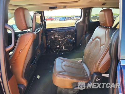 Zdjęcie 11 z 13 samochodu: 2018 CHRYSLER PACIFICA LIMITED VIN:2C4RC1GG3JR271696 - miniatura