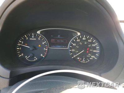 Zdjęcie 9 z 12 samochodu: 2017 NISSAN ALTIMA 2.5 SR VIN:1N4AL3AP1HC283890 - miniatura