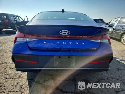 Zdjęcie 6 z 13 samochodu: 2025 HYUNDAI ELANTRA SEL SPORT VIN:KMHLM4DG1SU891780 - miniatura