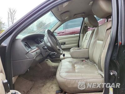Zdjęcie 7 z 13 samochodu: 2011 FORD CROWN VICTORIA LX VIN:2FABP7EV7BX148691 - miniatura