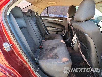 Zdjęcie 10 z 12 samochodu: 2018 CHRYSLER 300 TOURING VIN:2C3CCAAG4JH283610 - miniatura