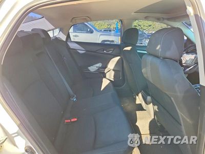 Zdjęcie 10 z 13 samochodu: 2019 HONDA CIVIC EX VIN:19XFC1F39KE010870 - miniatura
