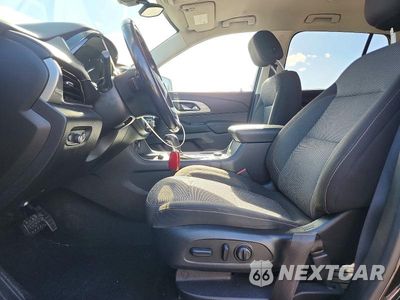 Zdjęcie 7 z 13 samochodu: 2018 CHEVROLET TRAVERSE LT VIN:1GNERGKW5JJ164529 - miniatura