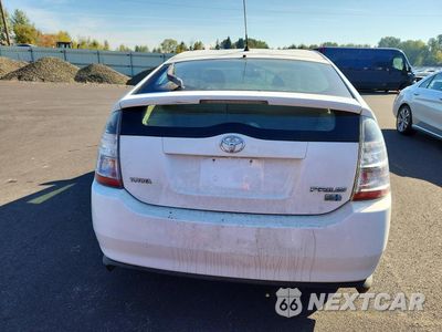 Zdjęcie 6 z 12 samochodu: 2005 TOYOTA PRIUS BASE VIN:JTDKB22U153073110 - miniatura