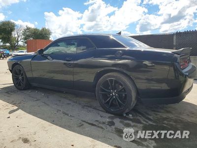 Drugie zdjęcie samochodu z przodu: 2018 DODGE CHALLENGER SXT VIN:2C3CDZAG1JH334685 - miniatura