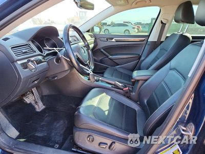 Zdjęcie 7 z 12 samochodu: 2019 VOLKSWAGEN PASSAT SE R-LINE VIN:1VWMA7A39KC002067 - miniatura