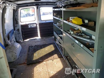 Zdjęcie 10 z 14 samochodu: 1996 CHEVROLET G20 VIN:1GCFG25M4T1041369 - miniatura