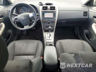 Zdjęcie 8 z 12 samochodu: 2013 TOYOTA COROLLA S VIN:2T1BU4EE0DC070635 - miniatura