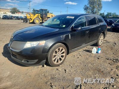 2014 LINCOLN MKT 2LMHJ5AT4EBL53644 - główne zdjęcie licytacji z USA - miniatura