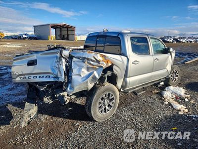 Trzecie zdjęcie samochodu z tyłu: 2022 TOYOTA TACOMA SR V6 VIN:3TMCZ5AN3NM531790 - miniatura