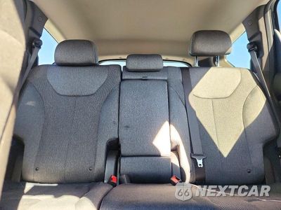 Zdjęcie 10 z 14 samochodu: 2019 HYUNDAI SANTA FE SE VIN:5NMS23AD5KH048134 - miniatura