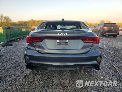Zdjęcie 6 z 12 samochodu: 2023 KIA FORTE LXS VIN:3KPF24AD9PE567371 - miniatura