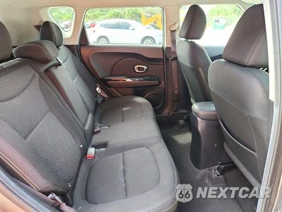 Zdjęcie 11 z 13 samochodu: 2014 KIA SOUL + VIN:KNDJP3A51E7098370 - miniatura
