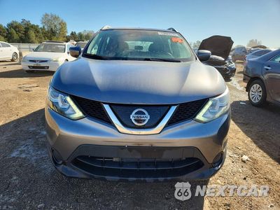 Piąte zdjęcie samochodu w środku: 2019 NISSAN ROGUE SPORT SV VIN:JN1BJ1CP4KW525201 - miniatura