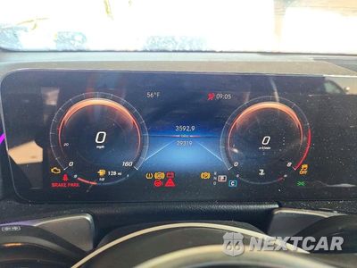 Zdjęcie 9 z 13 samochodu: 2023 MERCEDES-BENZ GLB 250 VIN:W1N4M4GB8PW335544 - miniatura