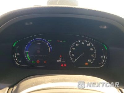 Zdjęcie 9 z 13 samochodu: 2020 HONDA INSIGHT EX VIN:19XZE4F53LE011671 - miniatura