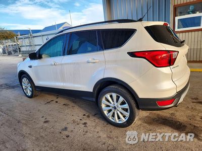 Drugie zdjęcie samochodu z przodu: 2019 FORD ESCAPE SEL VIN:1FMCU0HD7KUB53796 - miniatura