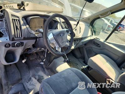 Zdjęcie 8 z 13 samochodu: 2019 FORD TRANSIT 250 DELIVERY VAN VIN:1FTYR3XM9KKB78595 - miniatura