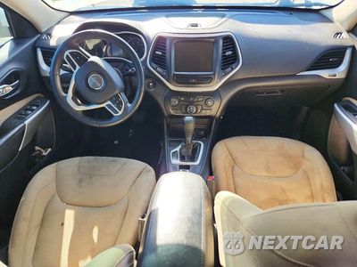 Zdjęcie 8 z 13 samochodu: 2017 JEEP CHEROKEE LATITUDE VIN:1C4PJLCB0HW613982 - miniatura