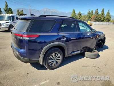 Trzecie zdjęcie samochodu z tyłu: 2025 NISSAN PATHFINDER SV VIN:5N1DR3BAXSC316081 - miniatura