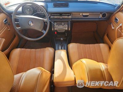 Zdjęcie 8 z 12 samochodu: 1976 MERCEDES-BENZ 240-CLASS VIN:11511712128742 - miniatura