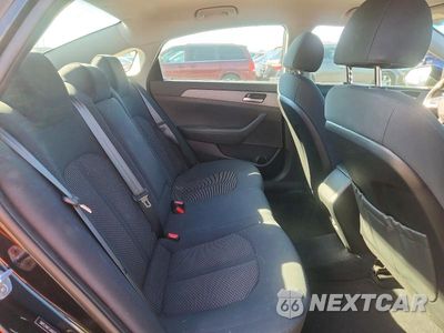 Zdjęcie 10 z 12 samochodu: 2018 HYUNDAI SONATA SE VIN:5NPE24AF1JH603652 - miniatura