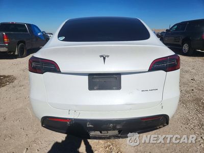 Zdjęcie 6 z 13 samochodu: 2023 TESLA MODEL Y VIN:7SAYGDEE4PF712195 - miniatura