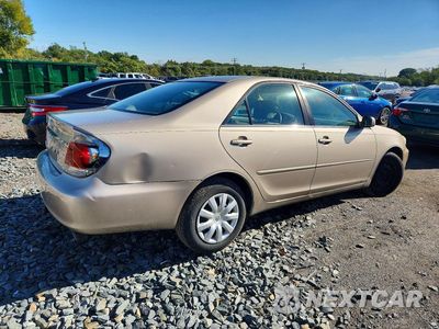Trzecie zdjęcie samochodu z tyłu: 2005 TOYOTA CAMRY LE VIN:4T1BE30K55U968538 - miniatura