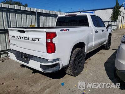 Trzecie zdjęcie samochodu z tyłu: 2019 CHEVROLET SILVERADO K1500 CUSTOM VIN:1GCRYBEH9KZ411261 - miniatura
