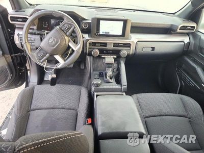 Zdjęcie 8 z 14 samochodu: 2026 TOYOTA 4RUNNER SR5 VIN:JTEVA5BR0T5124302 - miniatura