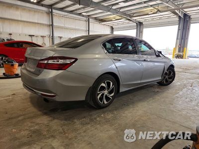 Trzecie zdjęcie samochodu z tyłu: 2017 HONDA ACCORD LX VIN:1HGCR2F3XHA197783 - miniatura