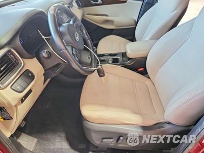 Zdjęcie 7 z 13 samochodu: 2016 KIA SORENTO LX VIN:5XYPG4A33GG041219 - miniatura