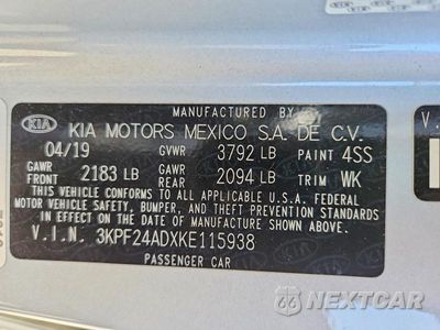 Zdjęcie 12 z 12 samochodu: 2019 KIA FORTE LXS VIN:3KPF24ADXKE115938 - miniatura
