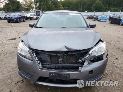 Piąte zdjęcie samochodu w środku: 2015 NISSAN SENTRA SV VIN:3N1AB7AP2FY297938 - miniatura