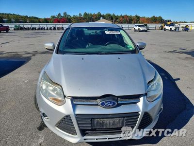 Piąte zdjęcie samochodu w środku: 2013 FORD FOCUS SE VIN:1FADP3F22DL308577 - miniatura
