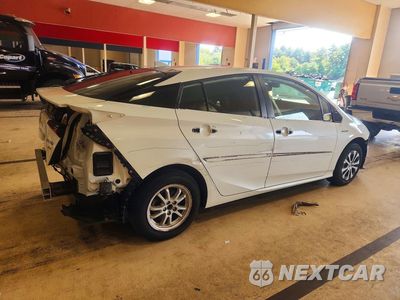 Trzecie zdjęcie samochodu z tyłu: 2019 TOYOTA PRIUS XLE AWD-E VIN:JTDL9RFUXK3003586 - miniatura
