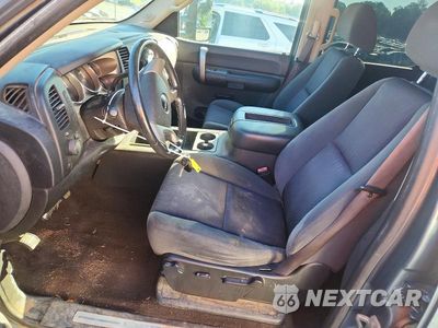 Zdjęcie 7 z 12 samochodu: 2009 GMC SIERRA C1500 SLE VIN:3GTEC23029G277441 - miniatura