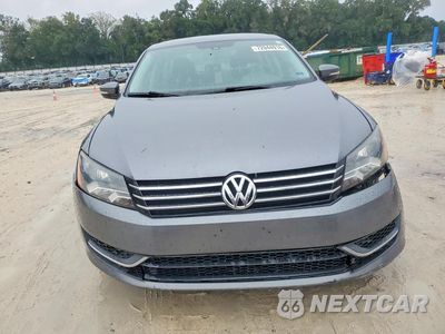 Piąte zdjęcie samochodu w środku: 2014 VOLKSWAGEN PASSAT S VIN:1VWAP7A34EC002788 - miniatura