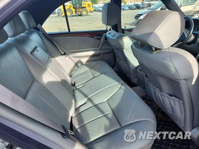 Zdjęcie 10 z 12 samochodu: 1998 MERCEDES-BENZ E 430 VIN:WDBJF70F4WA696539 - miniatura