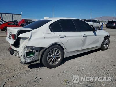 Trzecie zdjęcie samochodu z tyłu: 2018 BMW 320 I VIN:WBA8A9C50JAH12273 - miniatura