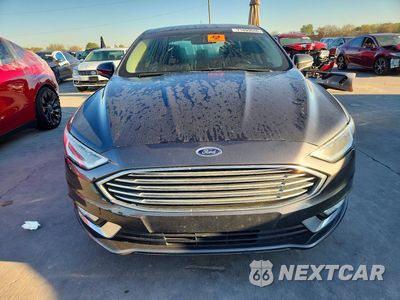 Piąte zdjęcie samochodu w środku: 2017 FORD FUSION TITANIUM PHEV VIN:3FA6P0SU2HR209845 - miniatura