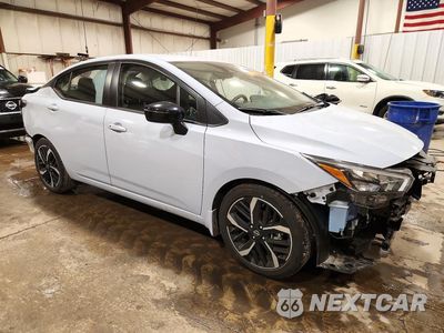 Czwarte zdjęcie samochodu z boku: 2024 NISSAN VERSA SR VIN:3N1CN8FV1RL820185 - miniatura