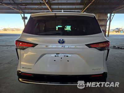 Zdjęcie 6 z 13 samochodu: 2025 TOYOTA SIENNA PLATINUM 7-PASSENGER VIN:5TDESKFC4SS162890 - miniatura